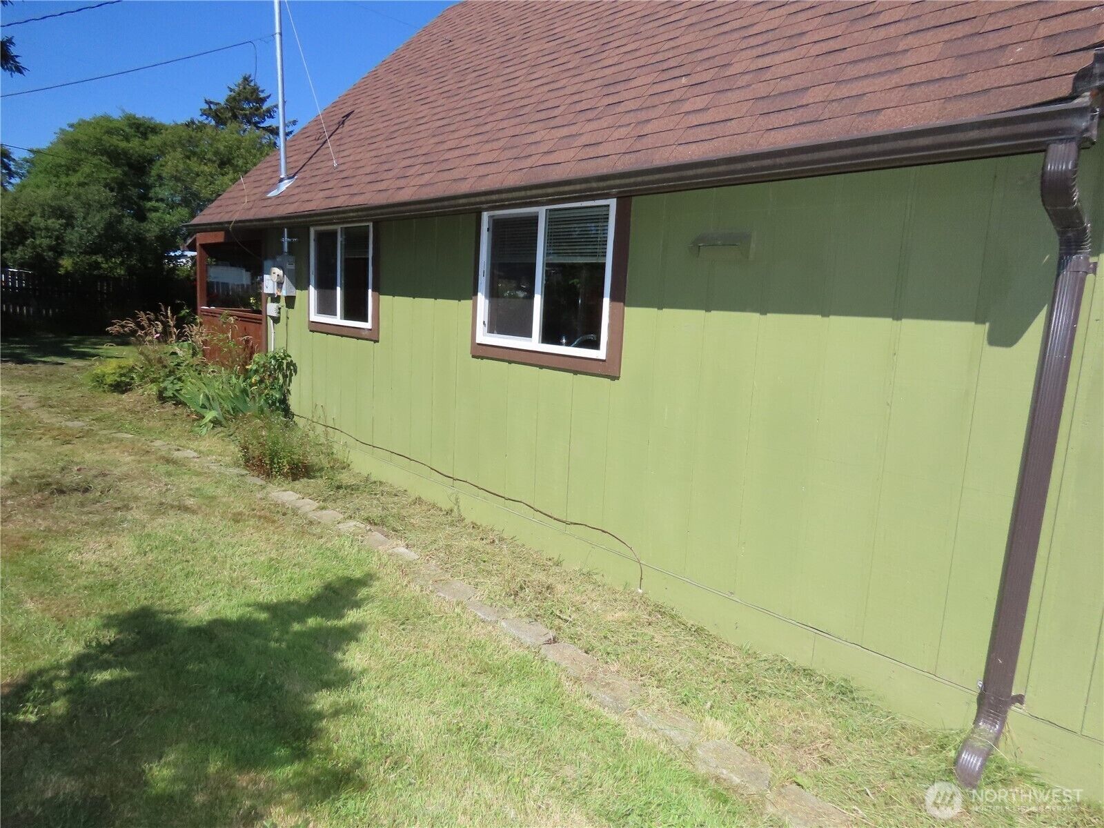 Property Photo:  845  Schmid Road  WA 98547 