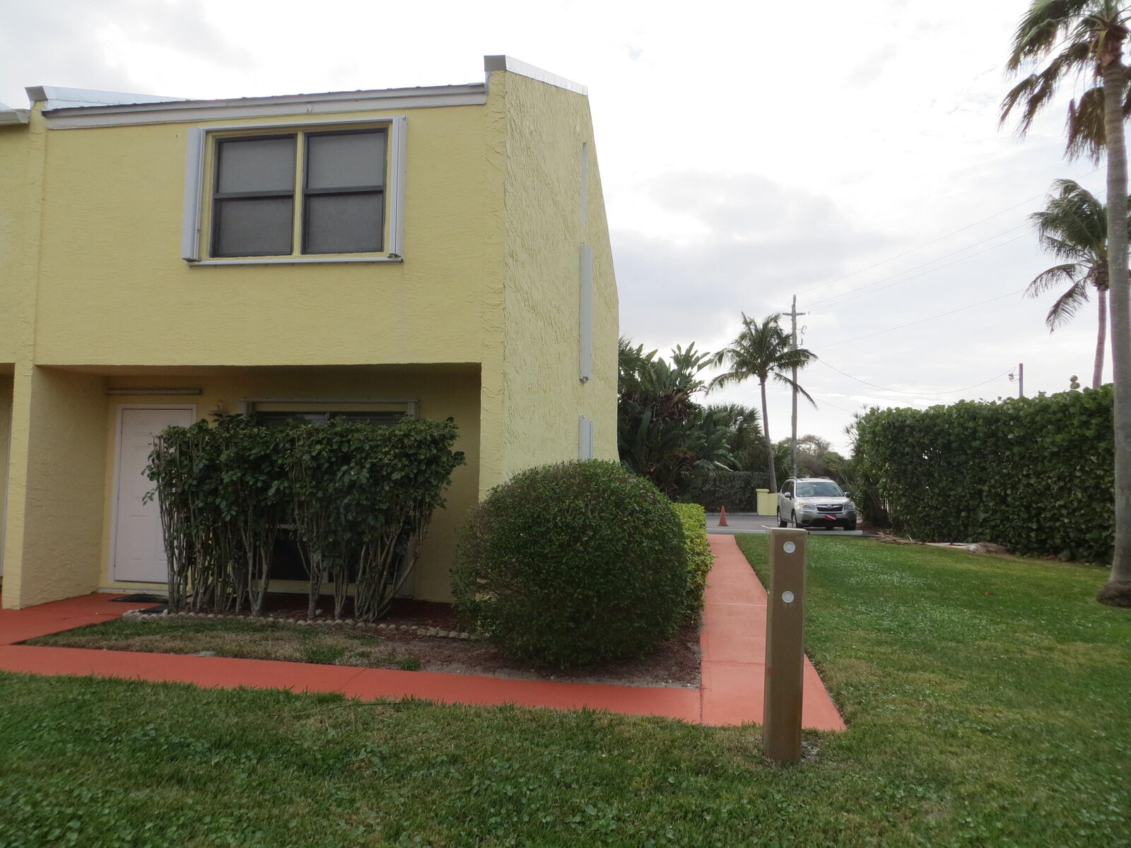 Property Photo: 2805 N Highway A1a G FL 34949