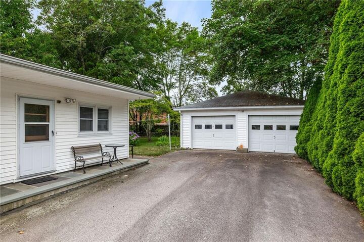 Property Photo:  11 Longvue Avenue  RI 02891 