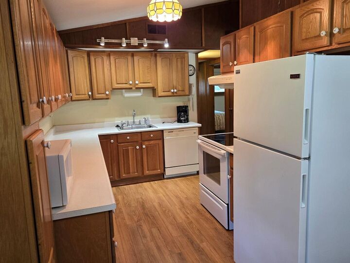 Property Photo:  525 Mayparty Drive  WI 54971 