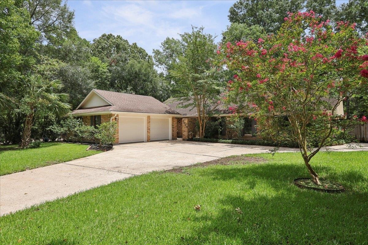 7865 Shire  Beaumont TX 77706 photo