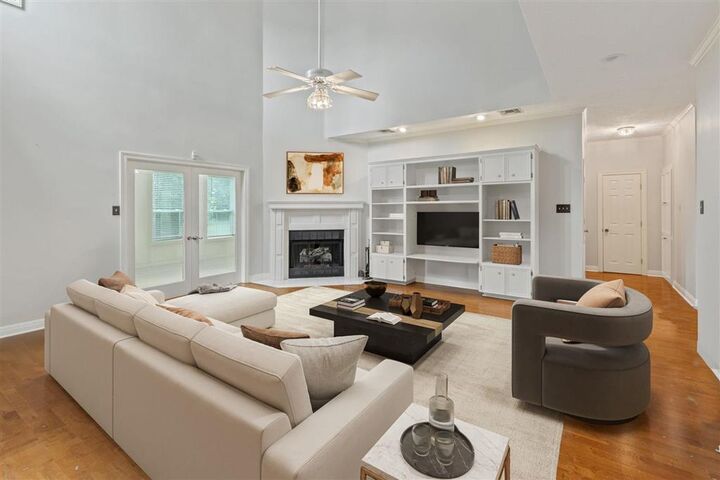 Property Photo: 204 Audubon Avenue LA 70663