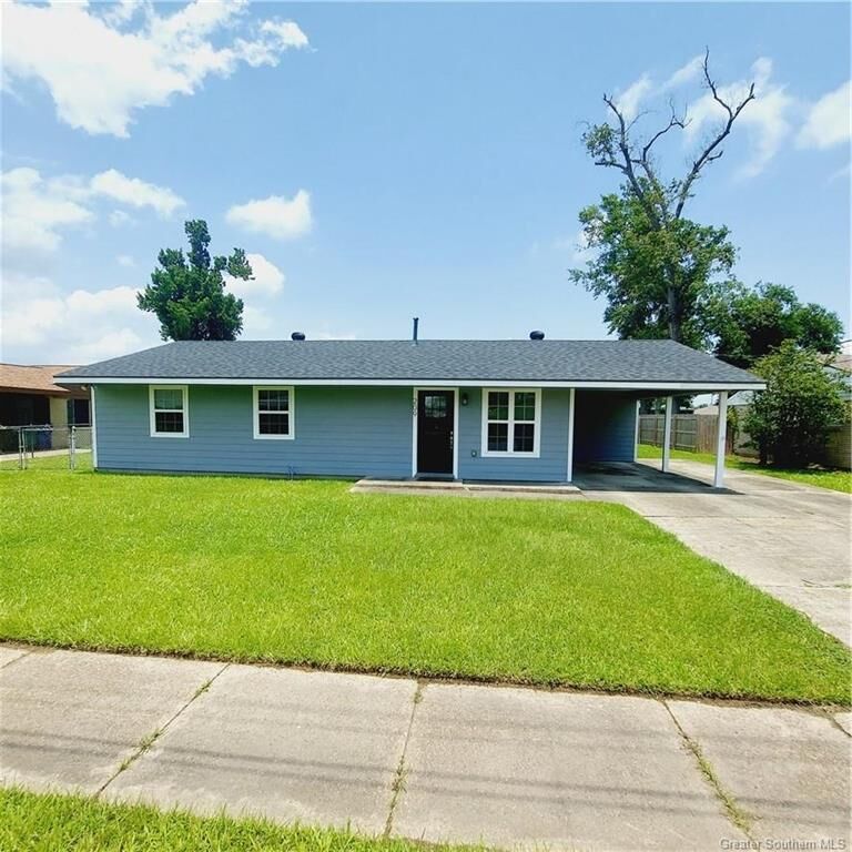 Property Photo: 209 Michigan Avenue LA 70663