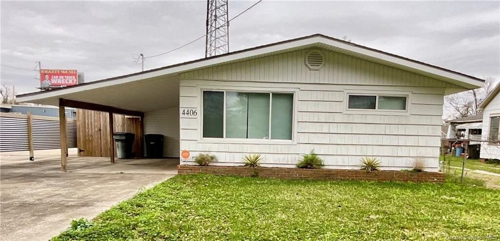 Property Photo: 4406 Gladys Street LA 70605