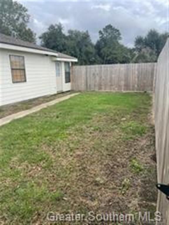 Property Photo: 528 Currie Drive LA 70665