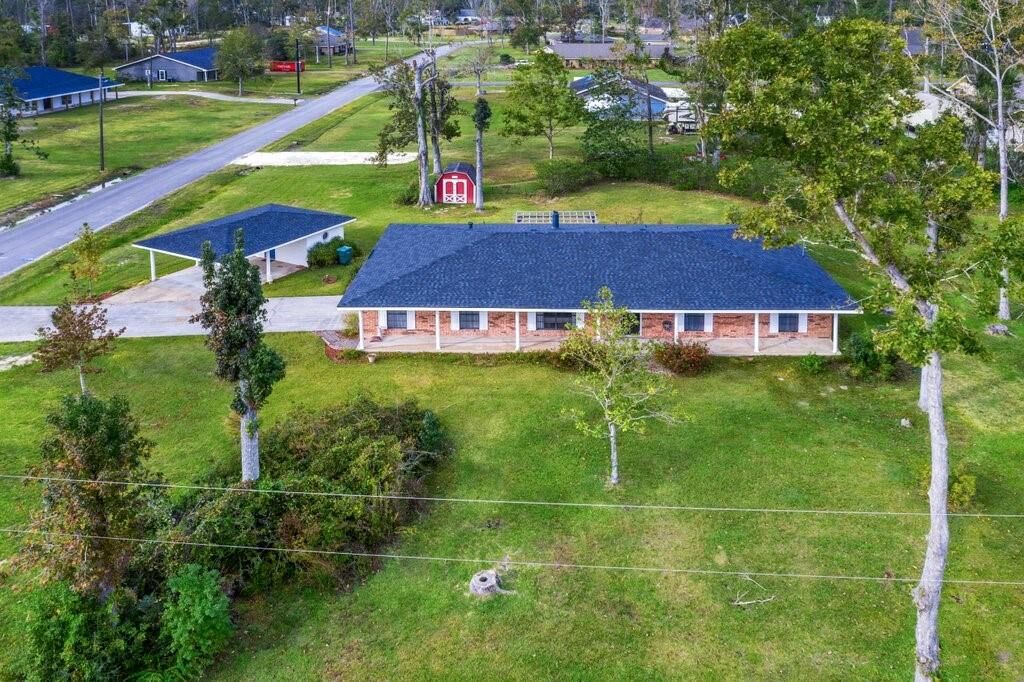 Property Photo: 1616 Cherry Street LA 70611