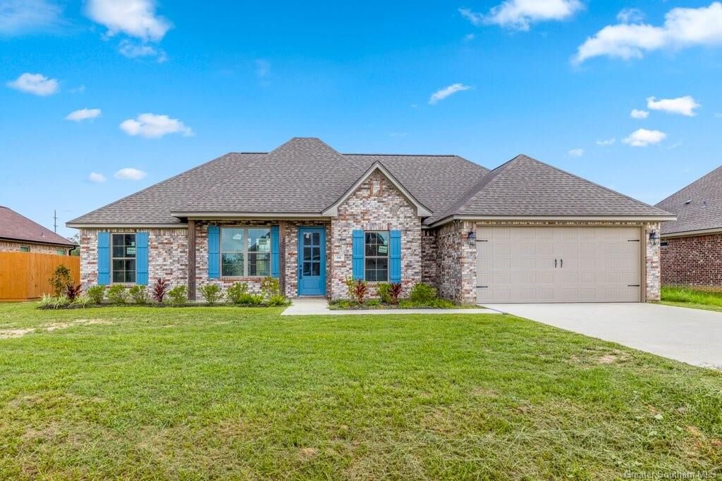 Property Photo: 116 Hickory Street LA 70647