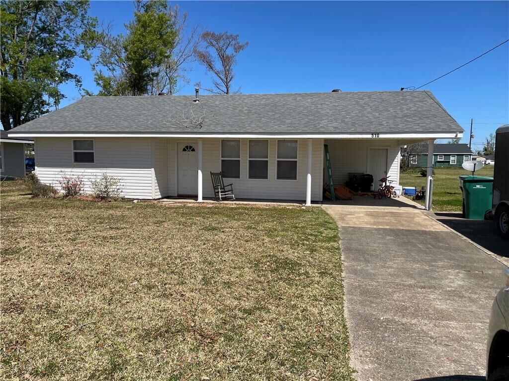 Property Photo:  510 Shady Lane  LA 70663 