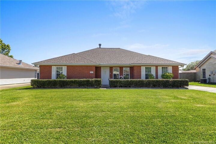 Property Photo: 5817 Dundee Street LA 70605