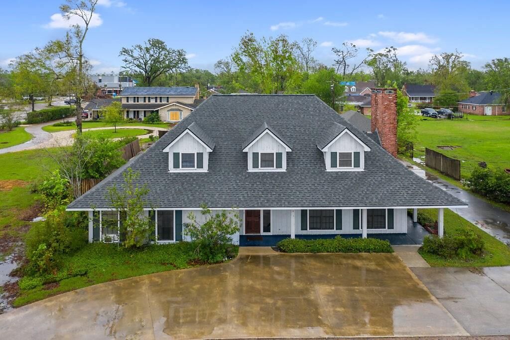 Property Photo: 4001 Lake Street LA 70605
