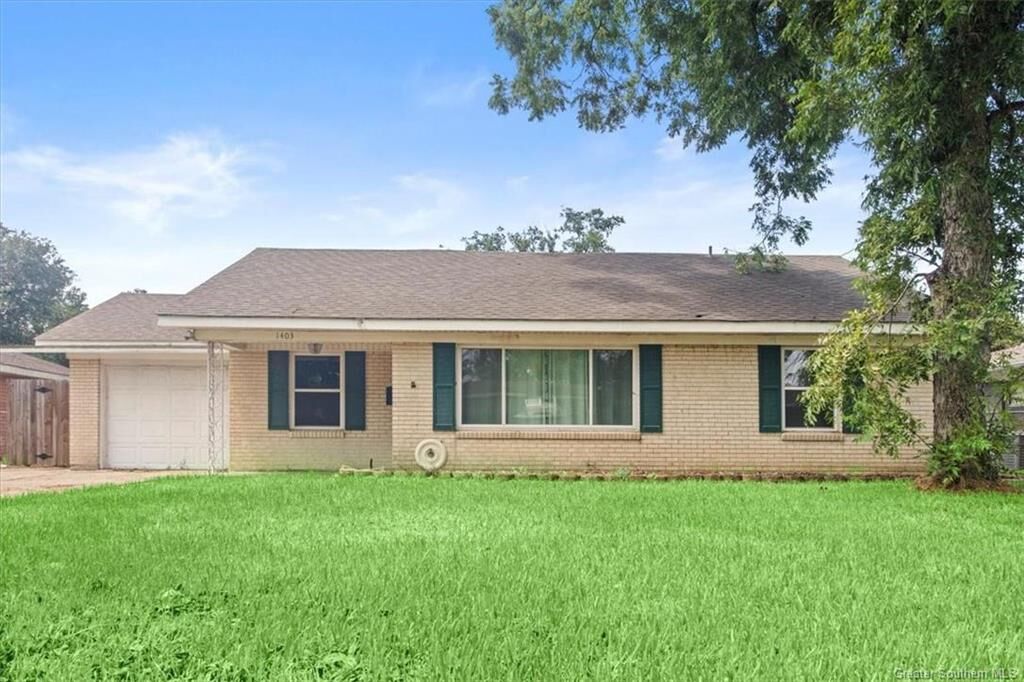 Property Photo: 1403 Dautel Street LA 70601