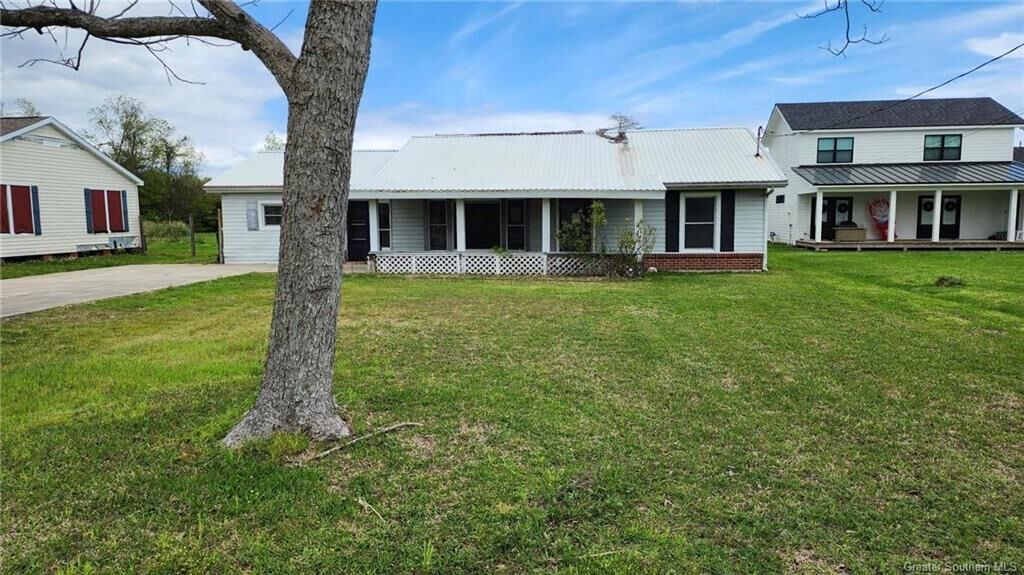 Property Photo:  119 Madison Street  LA 70663 