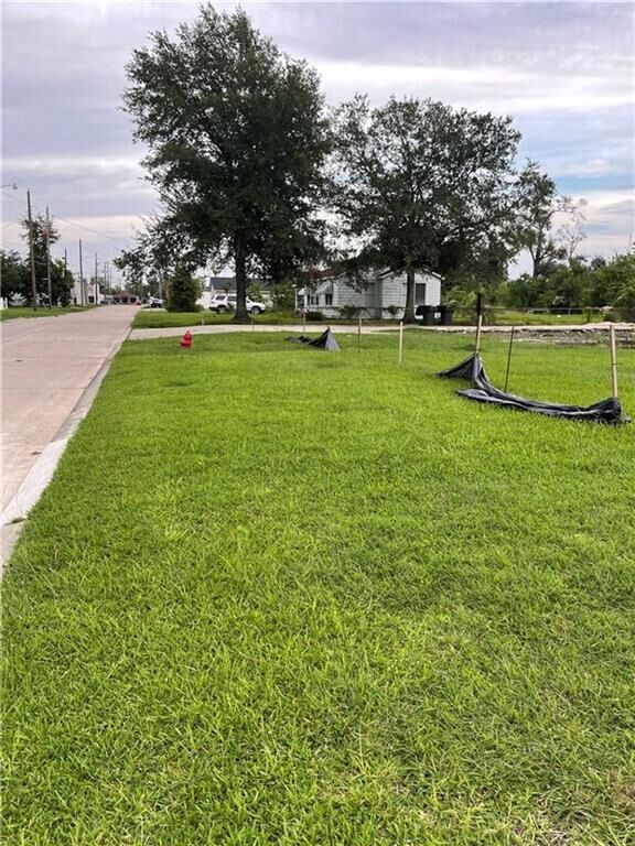 Property Photo: 201 Eddy Street LA 70601