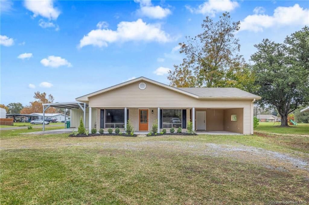 Property Photo:  2136 Myrtle Springs Road  LA 70669 