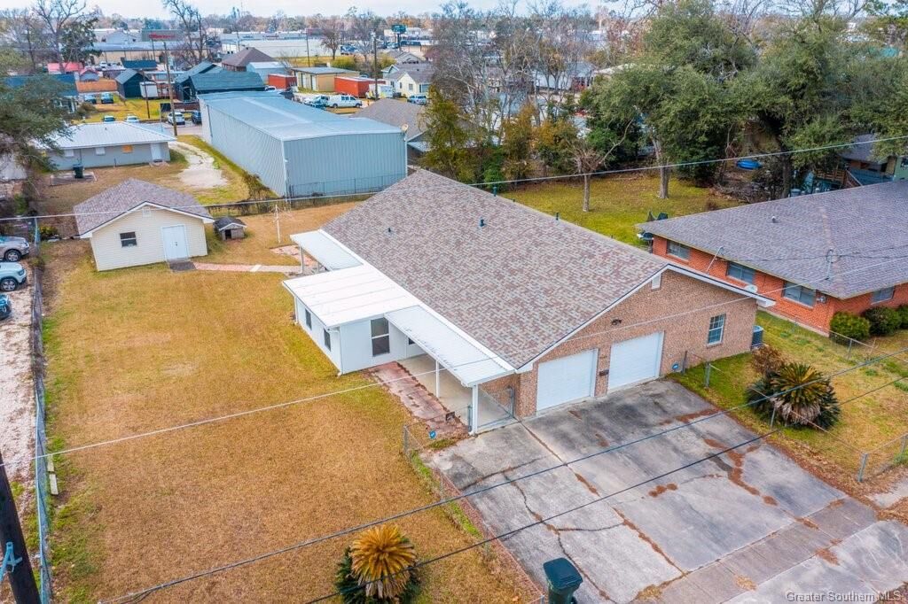 Property Photo: 2800 Tupelo Street LA 70601