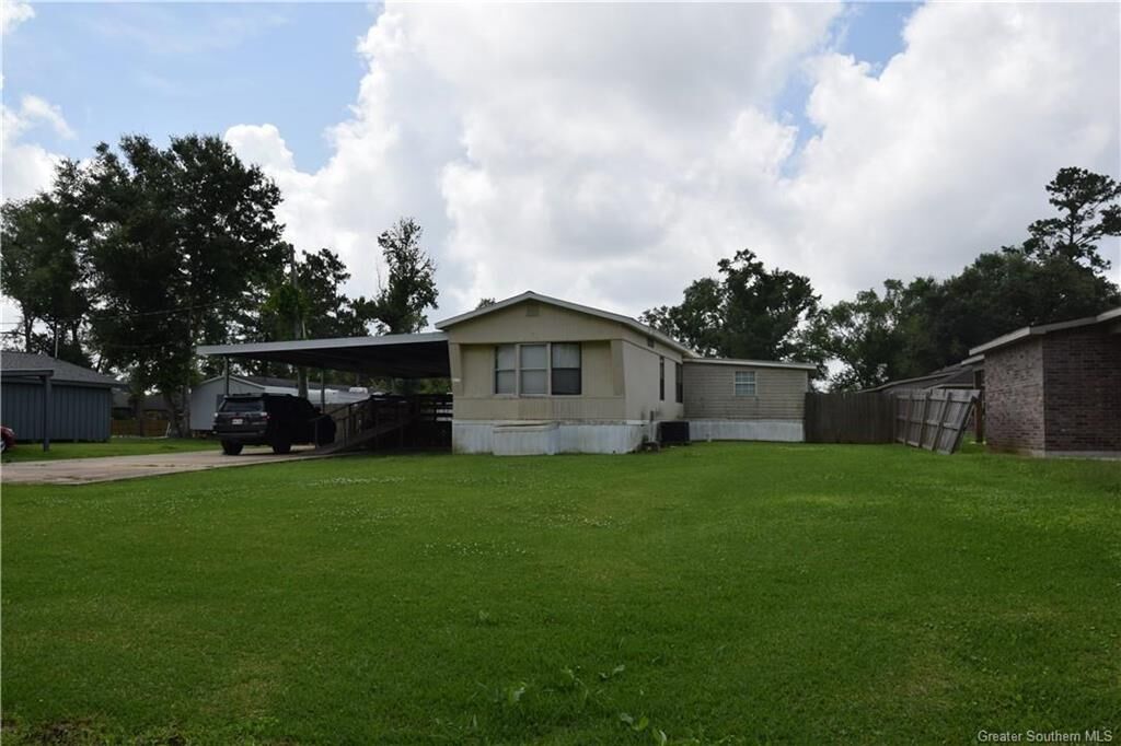 Property Photo: 1217 Stanley Road LA 70611