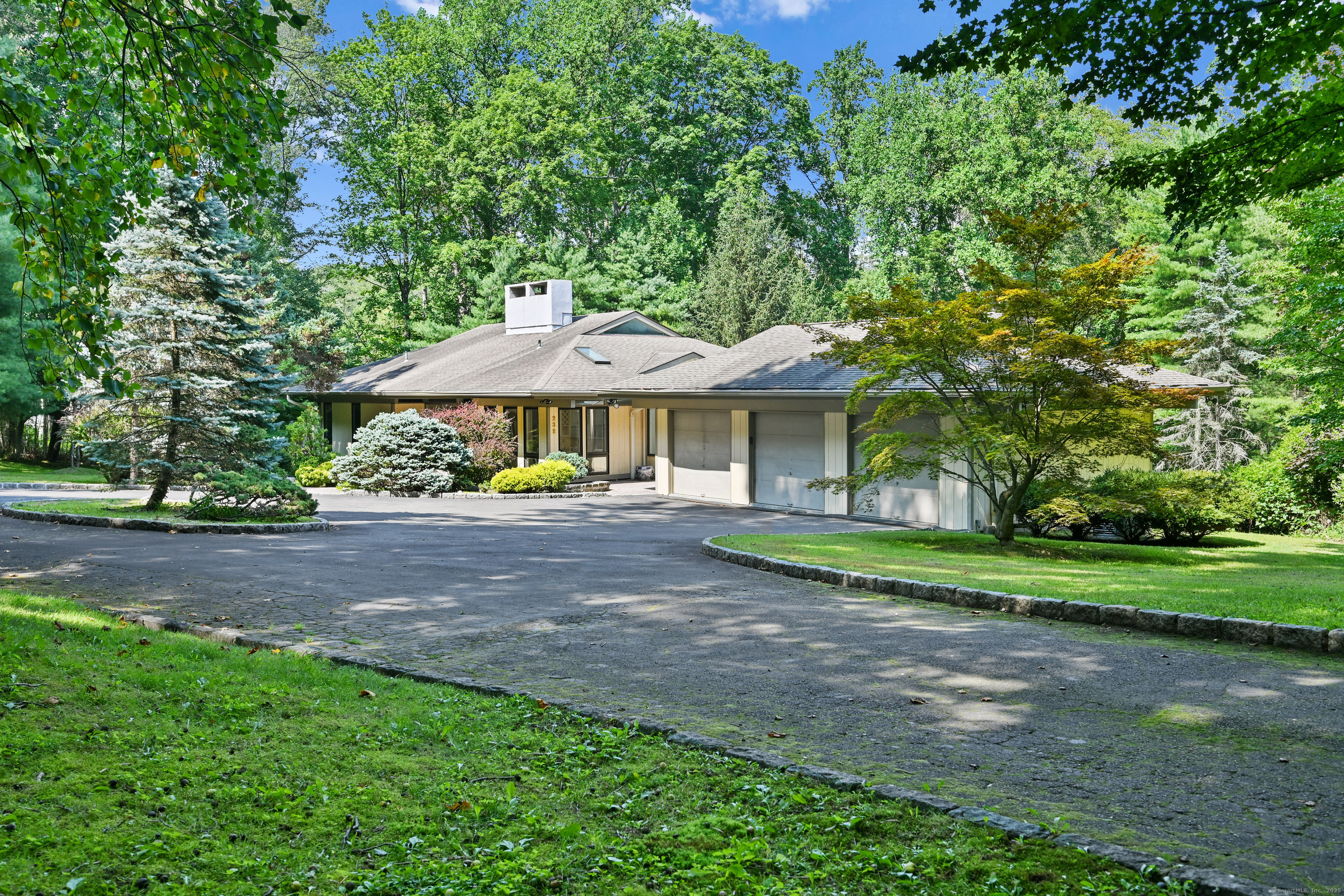 Property Photo:  232 Sleepy Hollow Road  CT 06840 