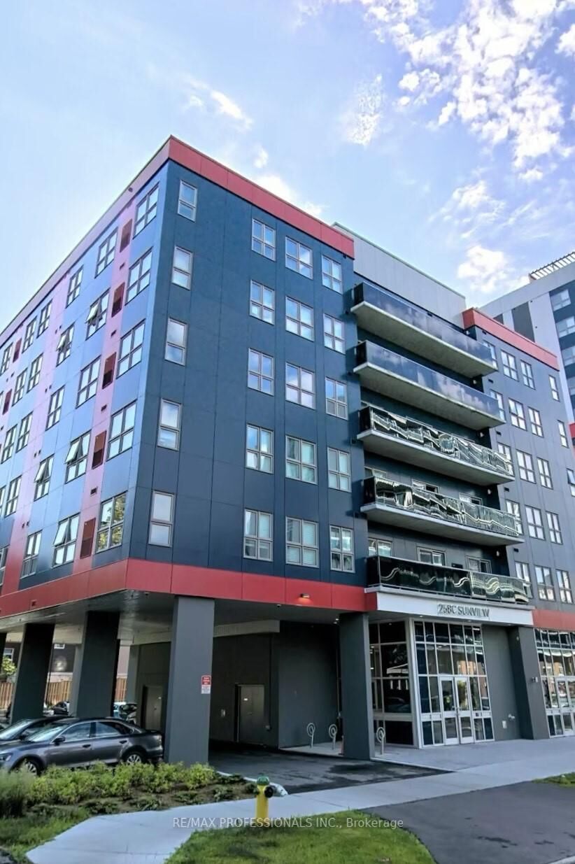 Property Photo:  258 C Sunview Street L7 #37  ON N2L 3V9 