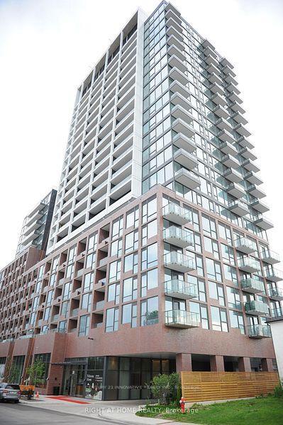 Property Photo: 28 Ann Street 813 ON L5G 0E1