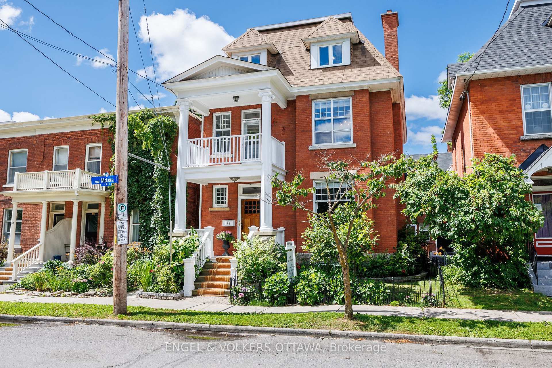 Photo de la propriété: 172 Cartier Street N ON K2P 1K9