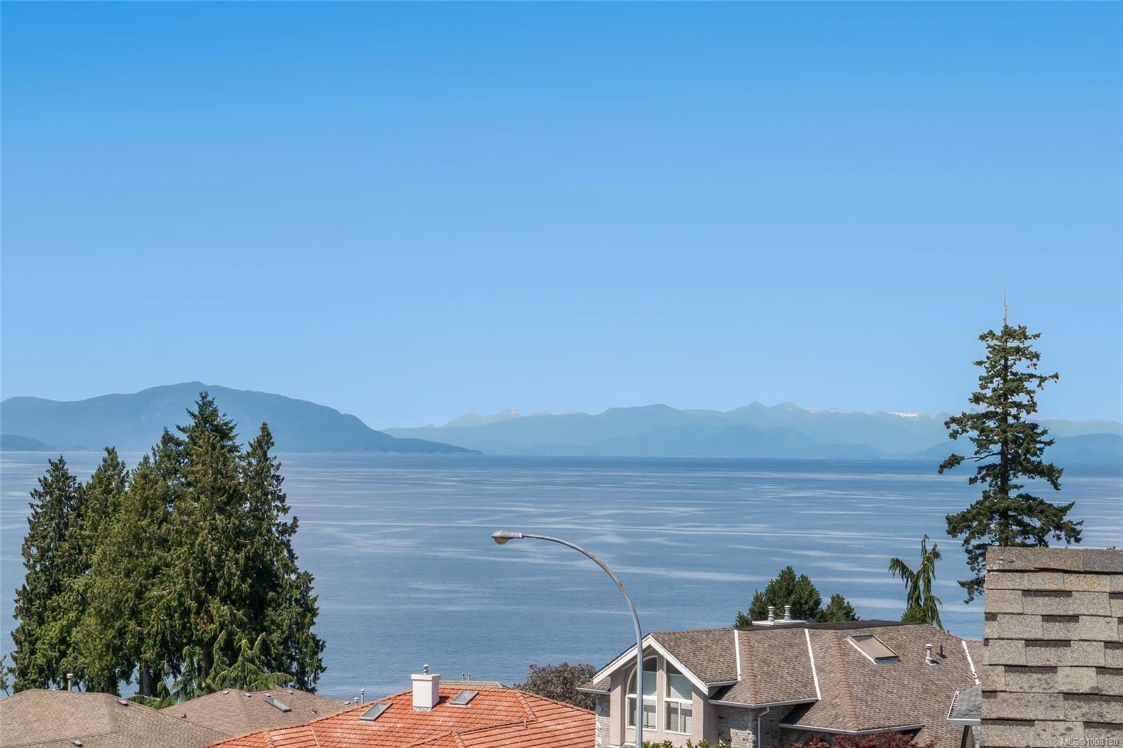Photo de la propriété: 6312 Corfu Dr BC V9V 1N5