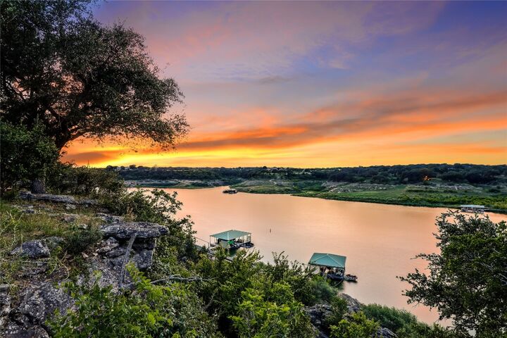 25108 Colorado Canyon Drive  Marble Falls TX 78654 photo