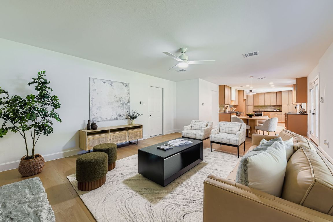 Property Photo: 7409 Whistlestop Drive TX 78749