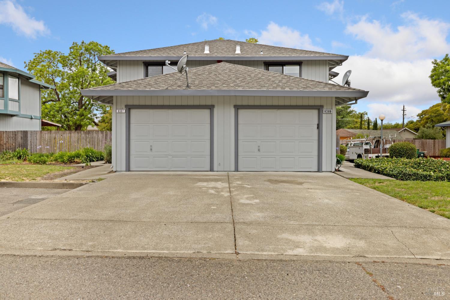 Property Photo: 8307 8308 Lasalle Avenue CA 94931
