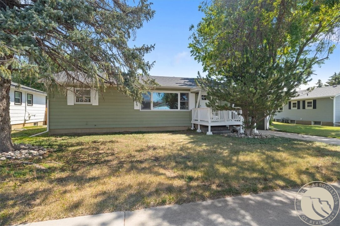 Property Photo:  411 19th St W  MT 59102 