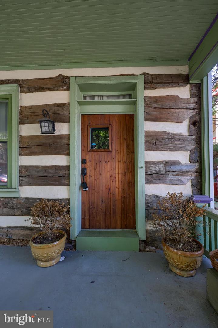 Property Photo: 226 E Main Street PA 17055
