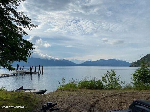 Property Photo: Unit 2 Blk 17 Lots 35 &Amp 36 ID 83803