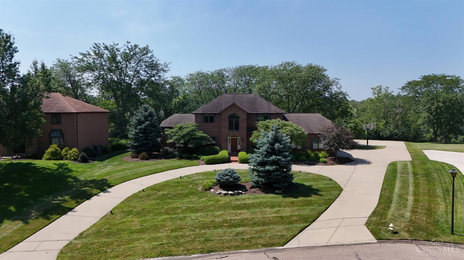 Property Photo: 5591 Squirrel Run Lane OH 45247
