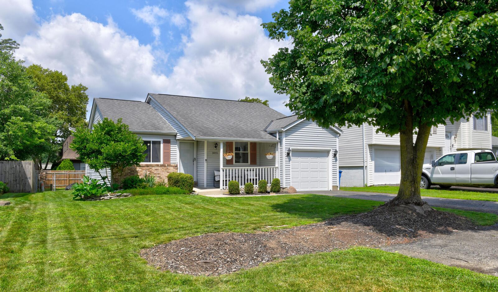 Property Photo: 3455 Hines Road OH 43230