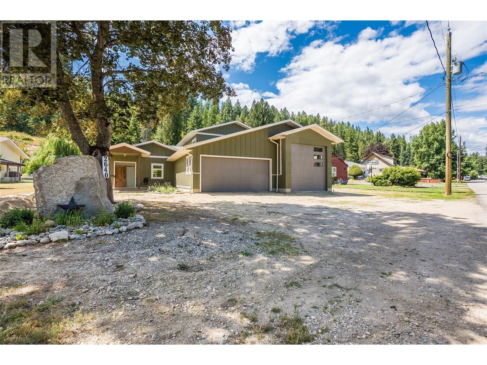 2640 10th Avenue  Castlegar BC V1N 2T9 photo
