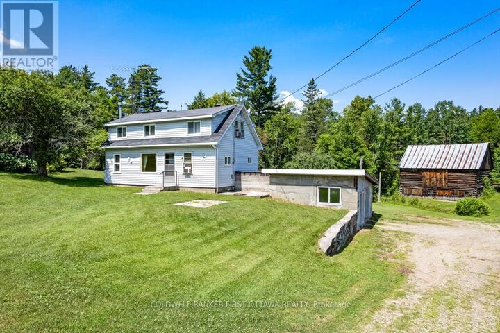 Property Photo:  9252 Highway 511 Road  ON K0G 1K0 