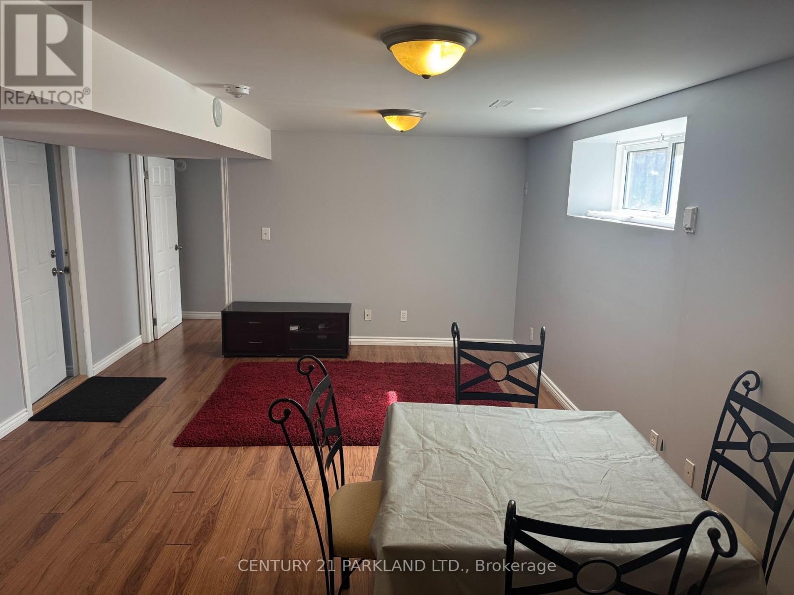 Property Photo: 406 Dianne Drive ON L1H 7A6