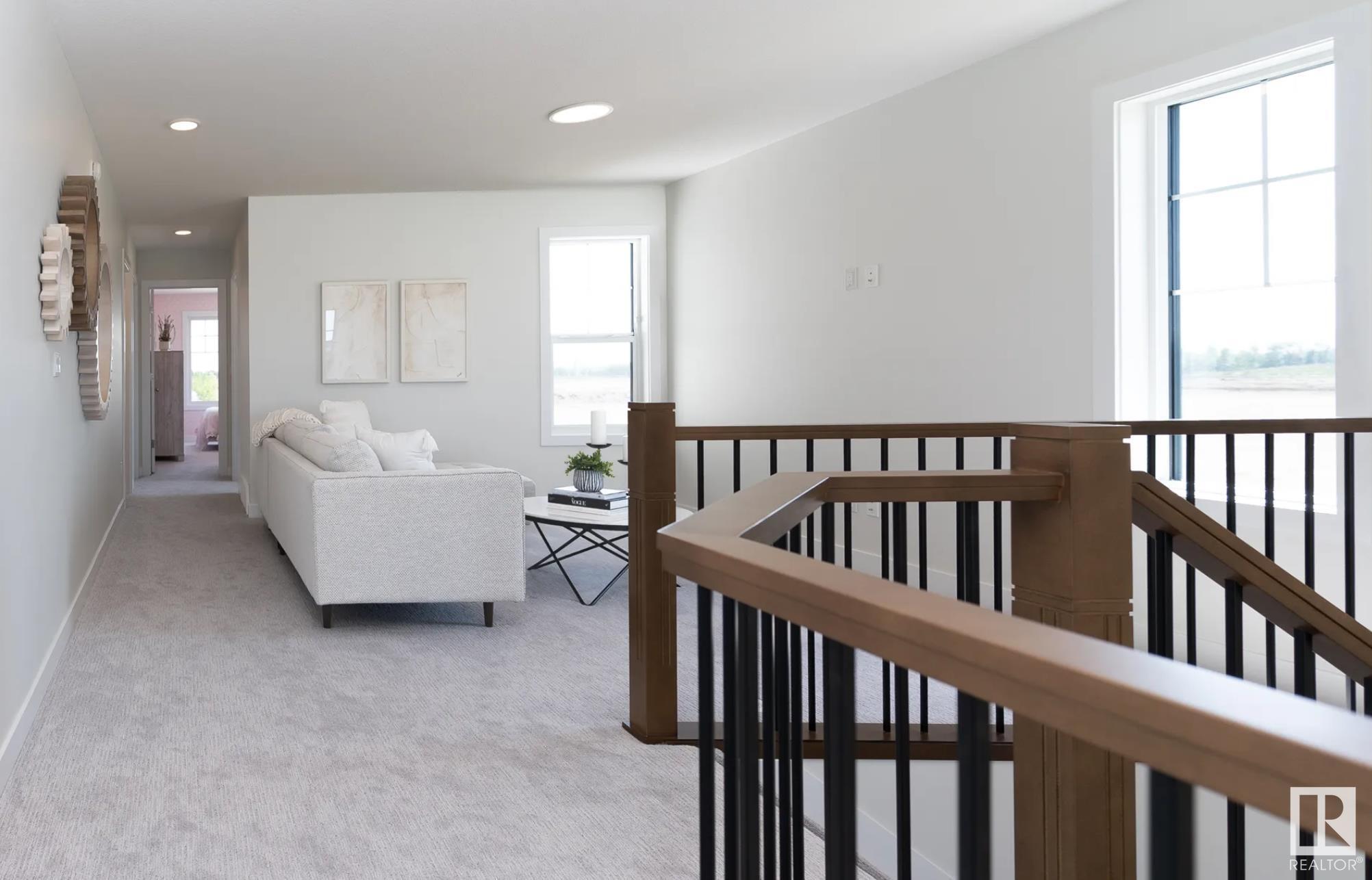Photo de la propriété:  3036 Dixon Landing Landing SW  AB T6W 5L2 