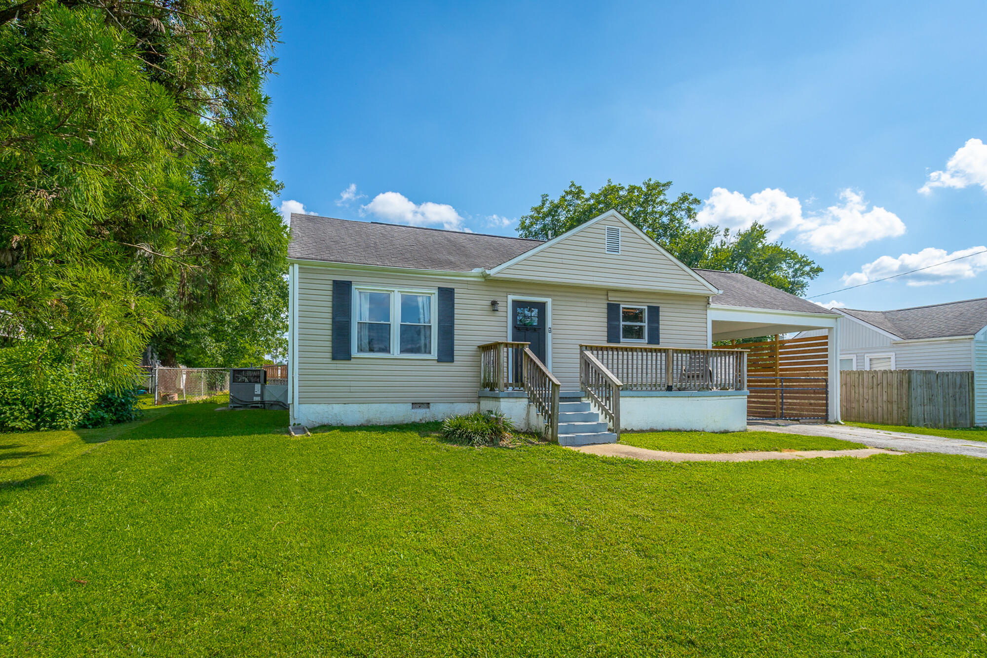 Property Photo: 6624 Hilton Drive TN 37412