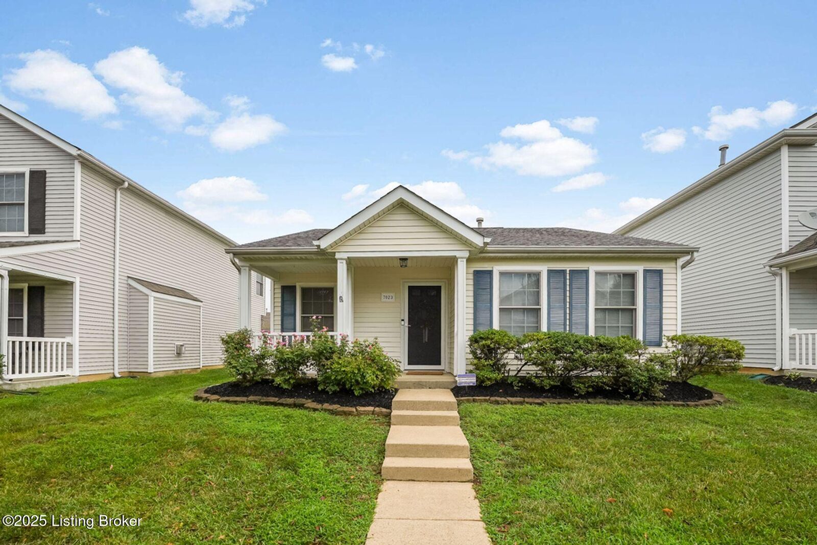 Property Photo:  7023 Osprey Ridge Dr  KY 40228 