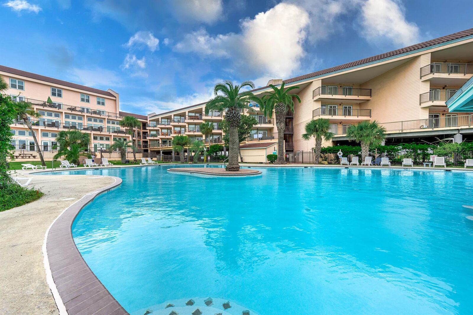 Property Photo: 9520 Seawall Boulevard 115 TX 77554