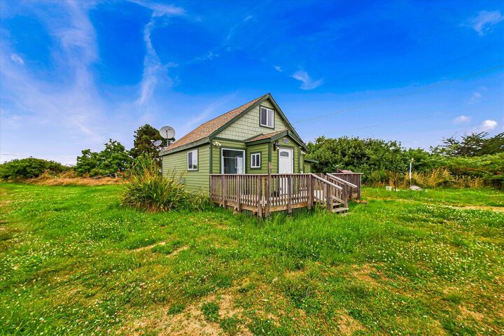 Property Photo: 2614 Broadway Street CA 95564
