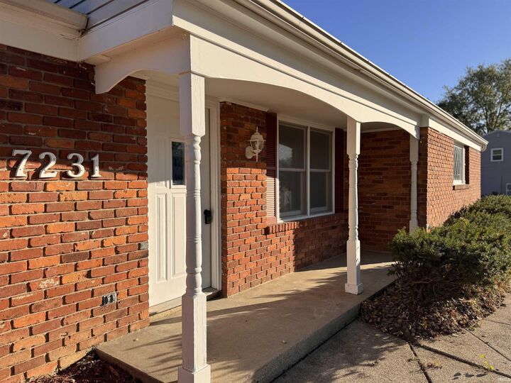 Property Photo: 7231 Treverton Drive IN 46816-2245