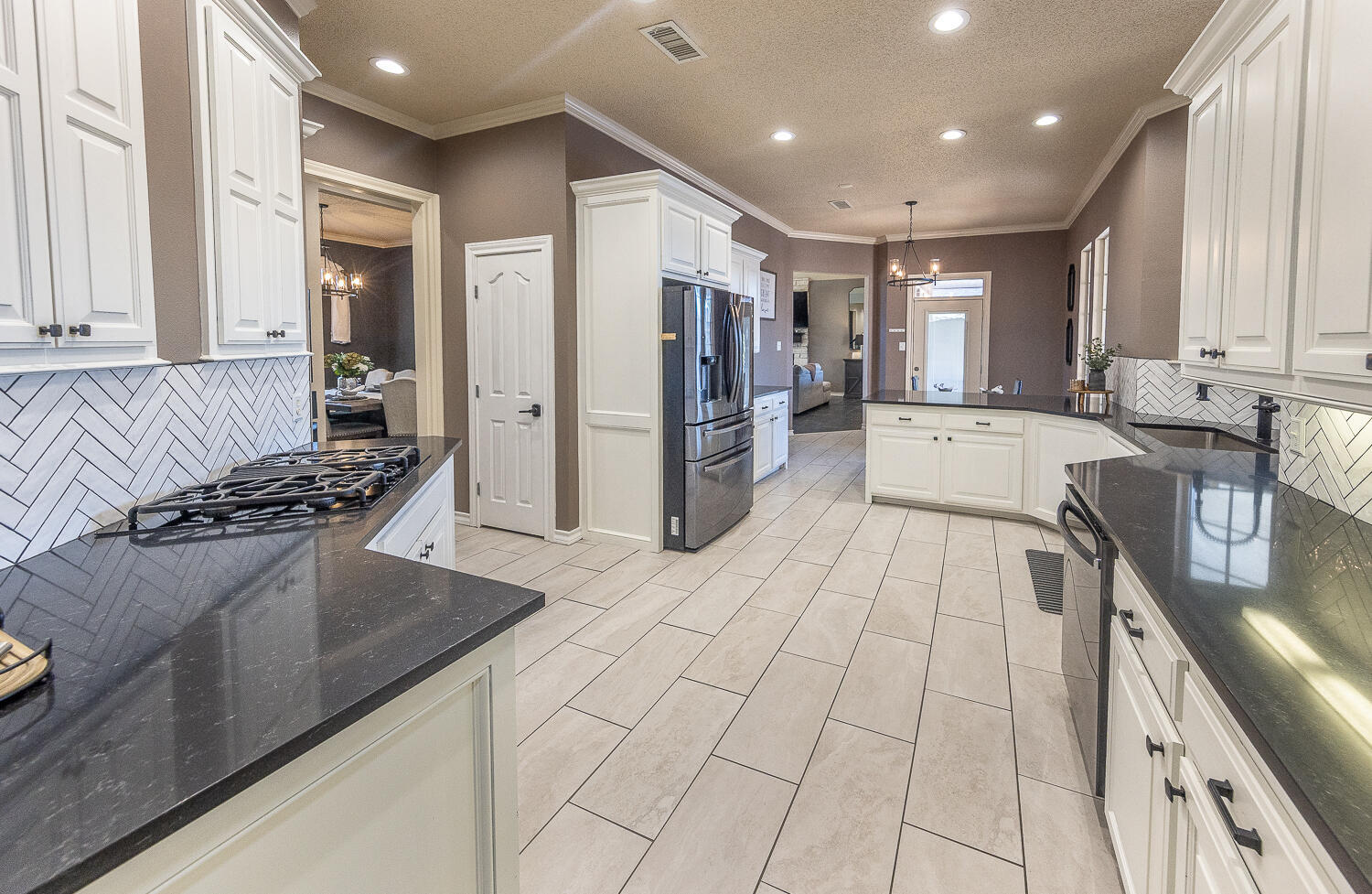 Property Photo: 4009 100th Street TX 79423
