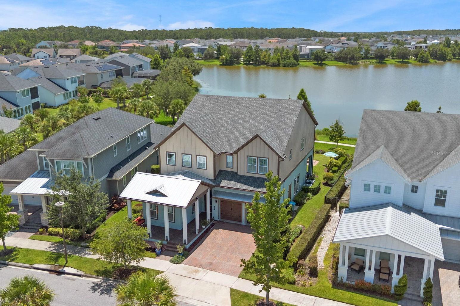 Property Photo: 13035 Stoddart Avenue FL 32827
