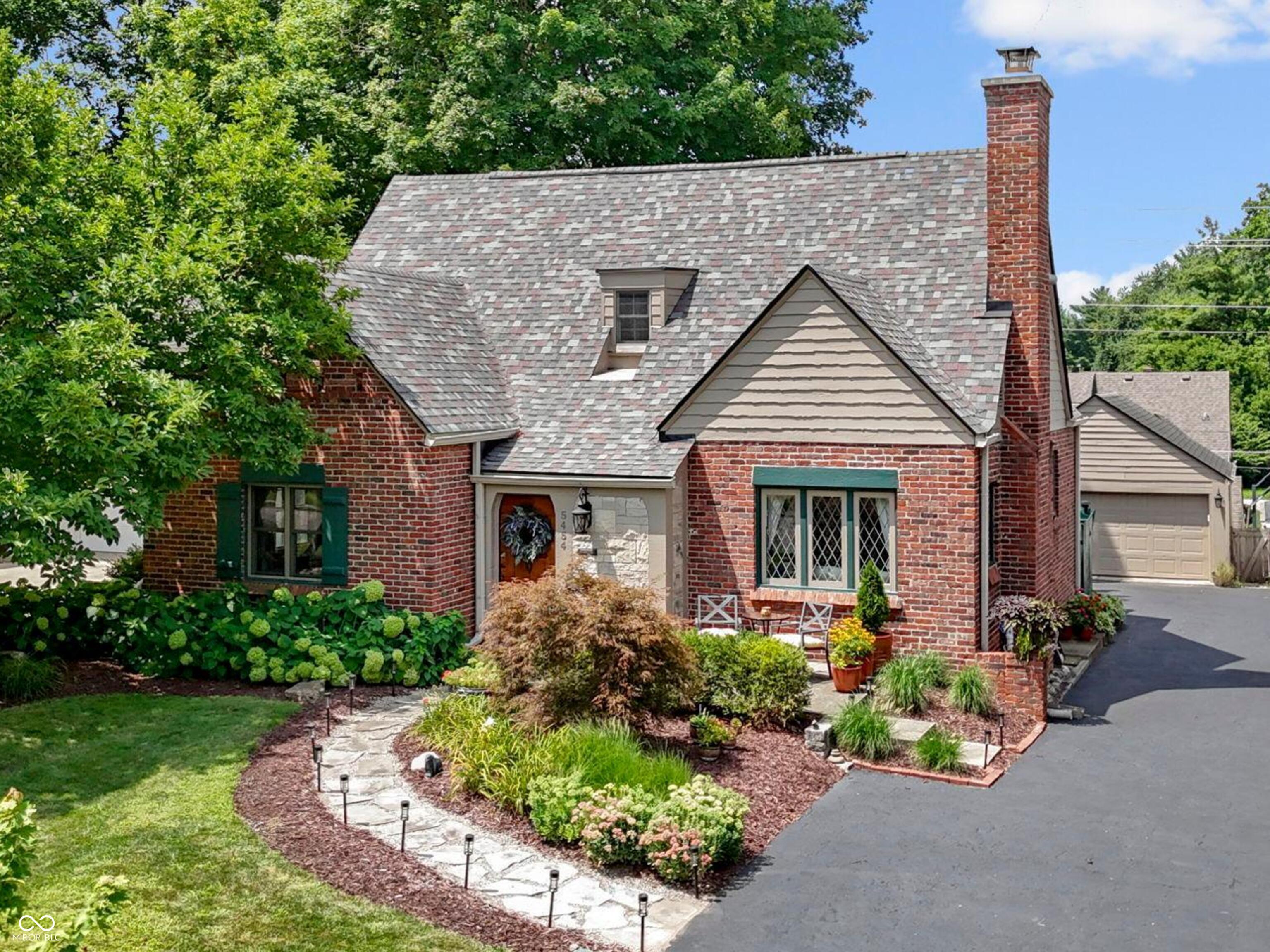Property Photo: 5454 N Illinois Street IN 46208