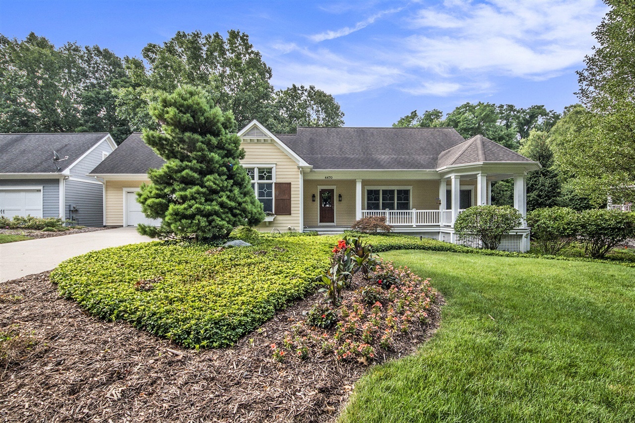 4470 Oak Arbor Drive 7  Grand Rapids MI 49525 photo