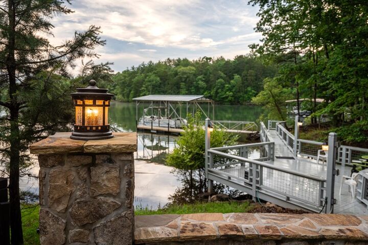 Property Photo:  236 S Watts Pl  GA 30512 