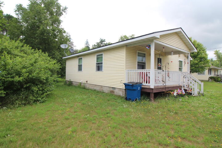 Property Photo: 15142 Beecher Street MI 49683