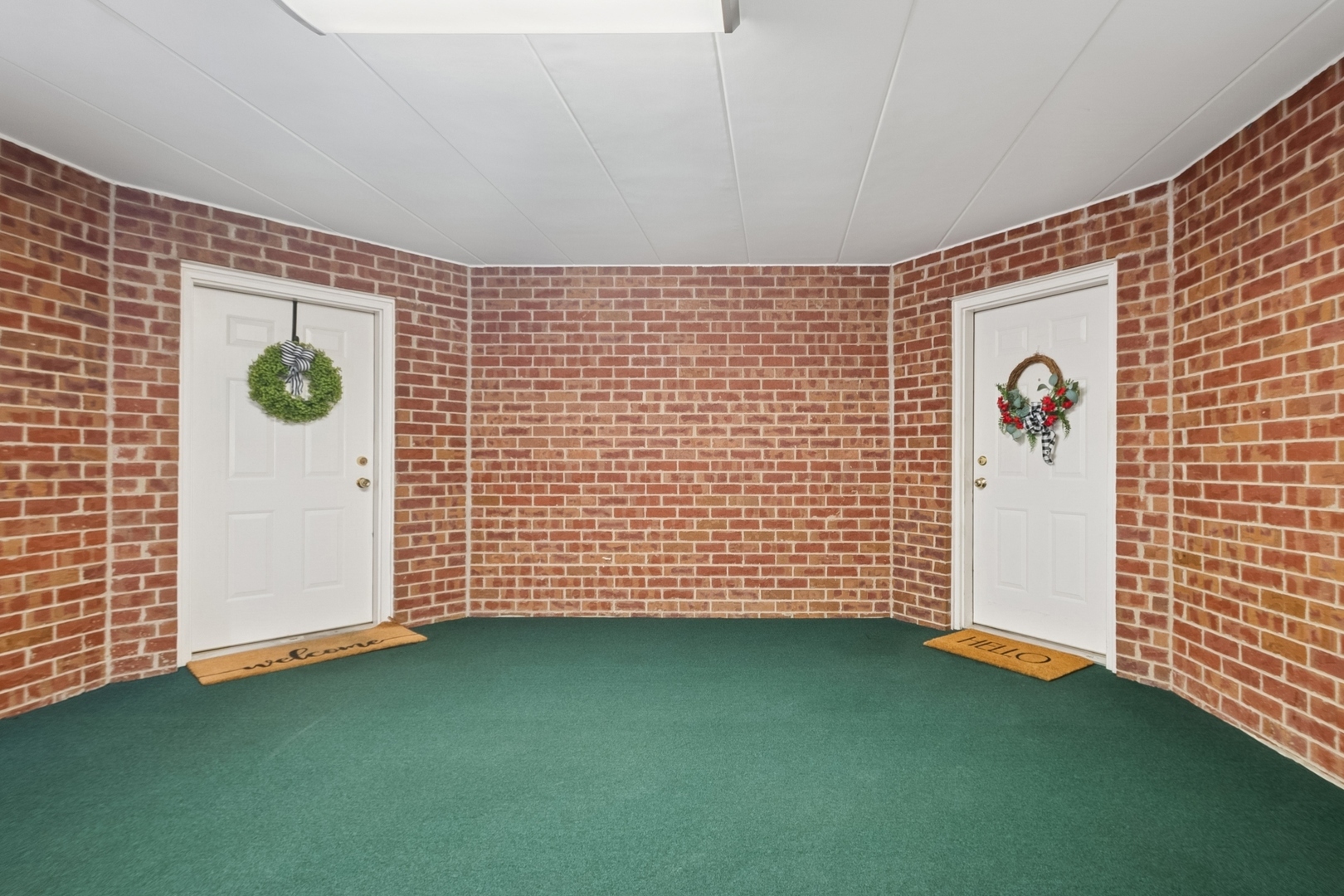 Property Photo: 3720 W 111th Street 303 IL 60655