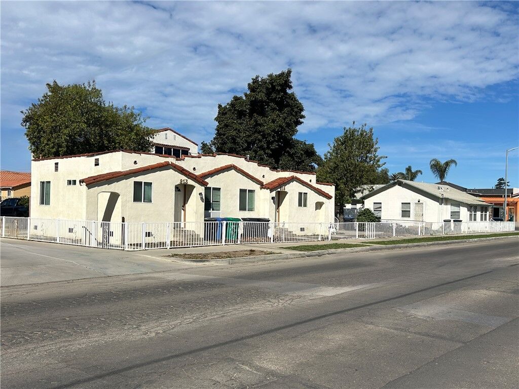 Property Photo:  215 N Miller Street  CA 93454 